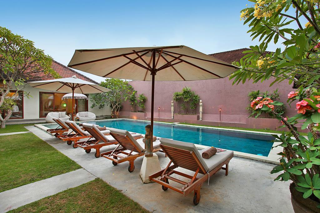 Villa Raull Seminyak Exteriör bild
